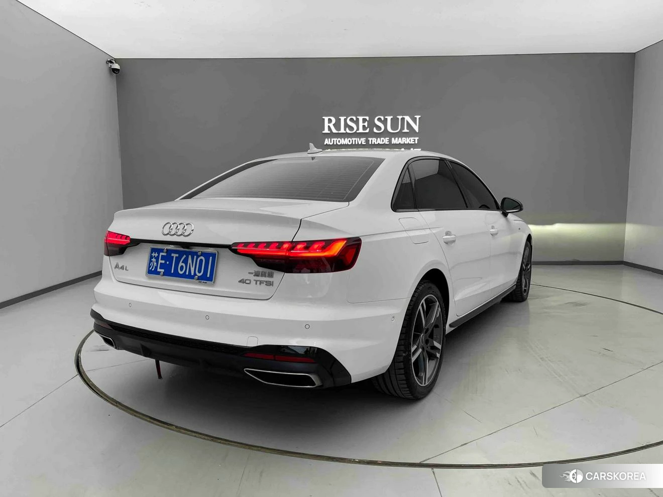 Audi A4L id 4504665 из Китая 25