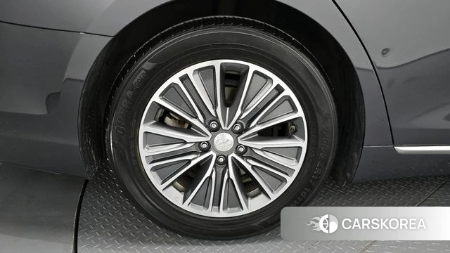 Hyundai Grandeur IG Hybrid id 3899989 из Кореи 15