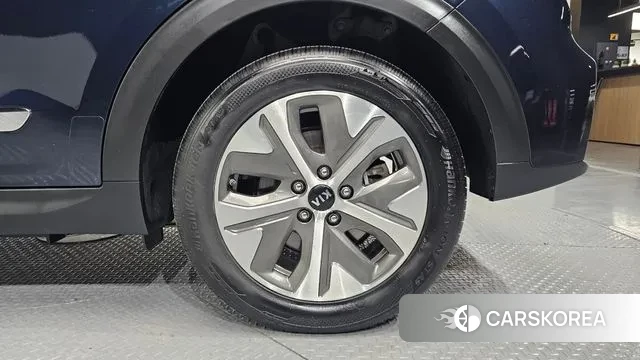 Kia Niro EV id 3728610 из Кореи 15