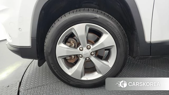 Jeep Cherokee (KL) id 3965332 из Кореи 15