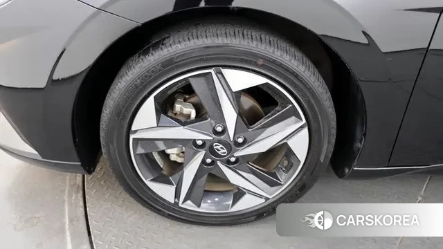 Hyundai Avante (CN7) id 3400989 из Кореи 15