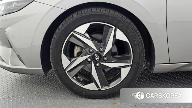 Hyundai Avante (CN7) id 3936316 из Кореи 15