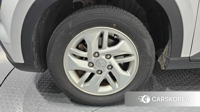 Hyundai Venue id 4506519 из Кореи 29
