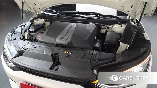 Kia EV6 id 3354183 из Кореи 15
