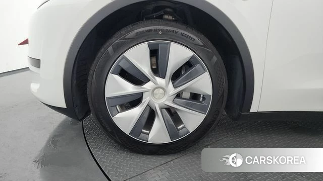 Tesla Model Y id 4608033 из Кореи 27