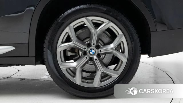 BMW X4 (G02) id 3842609 из Кореи 15