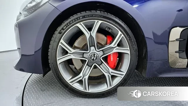 Kia Stinger id 3598740 из Кореи 15