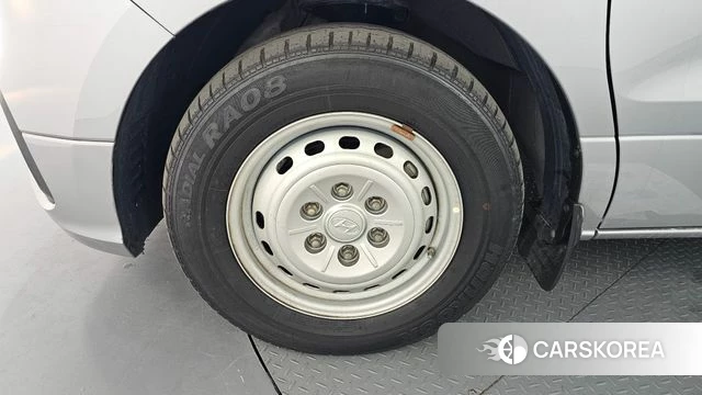 Hyundai The New Grand Starex id 4187770 из Кореи 25