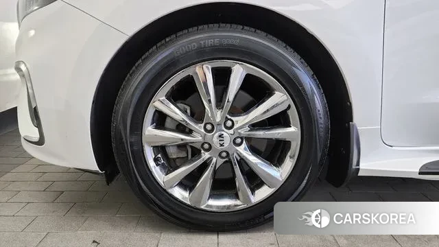 Kia The New Carnival id 3728732 из Кореи 15