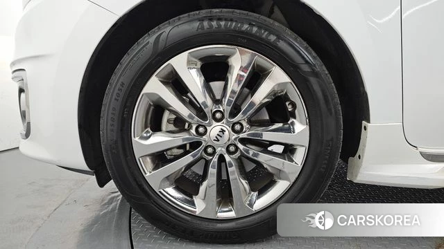 Kia All New Carnival id 4678057 из Кореи 15