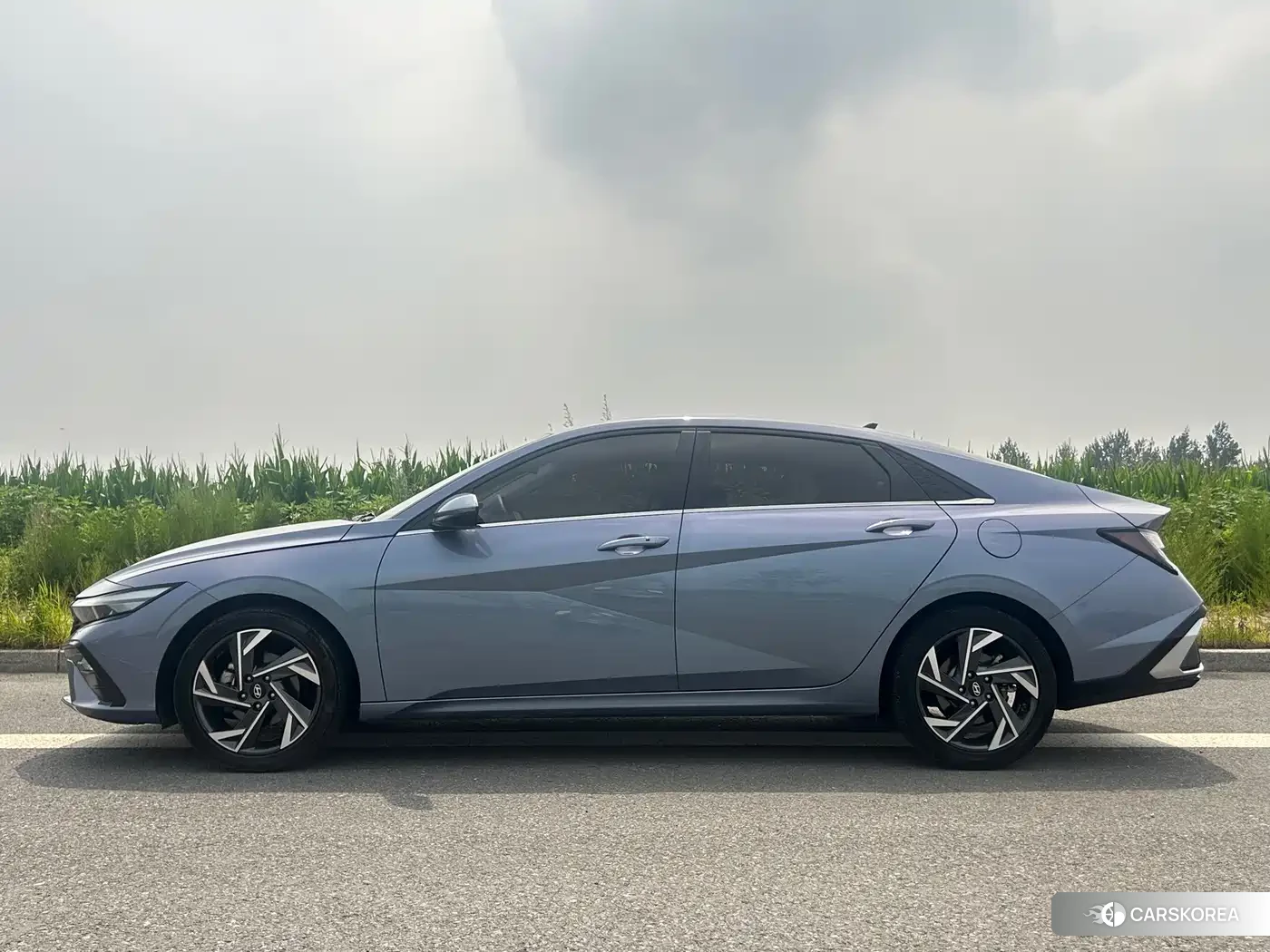 Hyundai Elantra id 4674330 из Китая 13