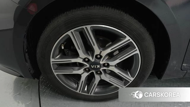 Kia Come New K3 id 4403135 из Кореи 25