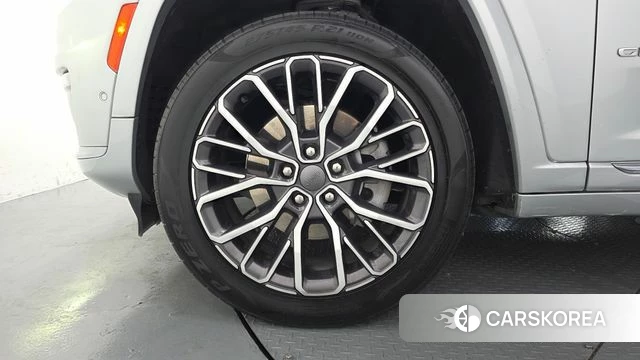 Jeep Grand Cherokee (WL) id 4561869 из Кореи 15