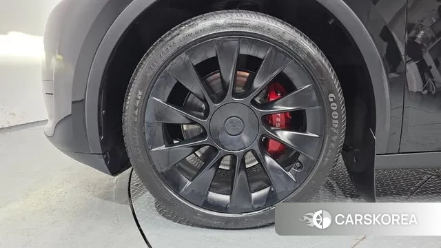 Tesla Model Y id 3770181 из Кореи 15