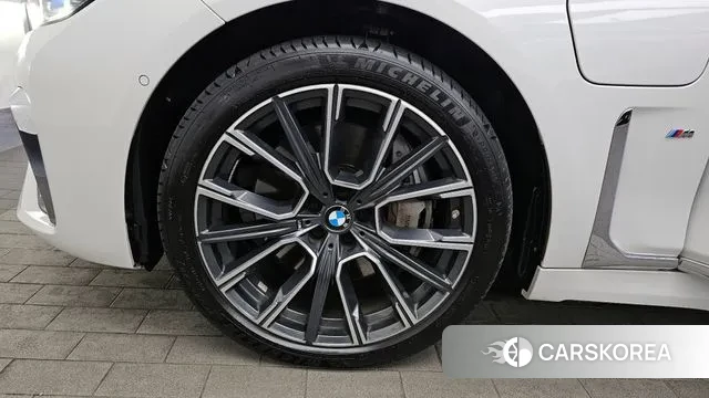 BMW 7 Series (G11) id 3592825 из Кореи 15