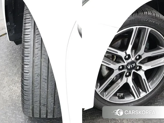 Kia Come New K3 id 3451601 из Кореи 15