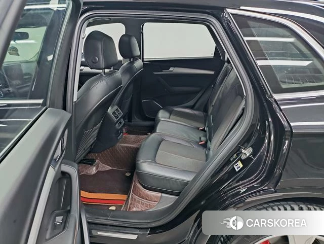 Audi Q5L id 4209417 из Китая 15