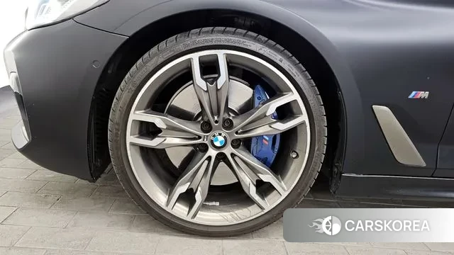 BMW 5 Series (G30) id 3601269 из Кореи 15