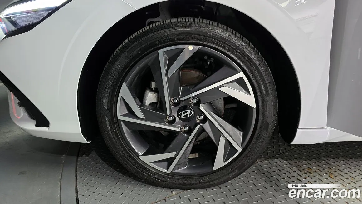 Hyundai The New Avante Hybrid (CN7) id 1846504 из Кореи 15