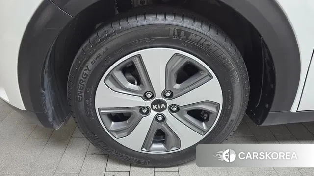 Kia Niro id 3045463 из Кореи 15