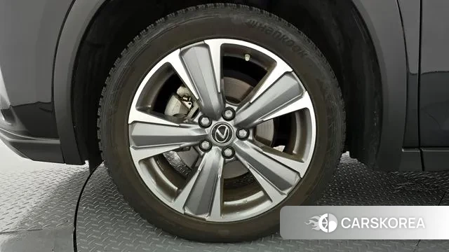 Lexus UX300e id 3105066 из Кореи 15