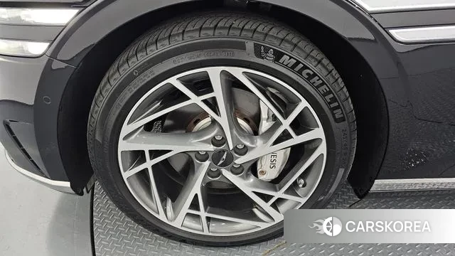 Genesis G90 (RS4) id 3042961 из Кореи 15