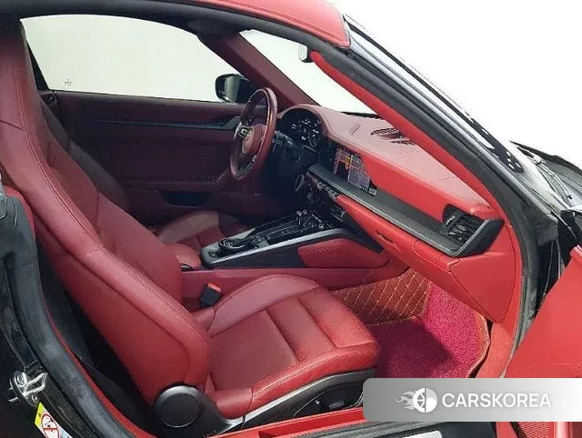 Porsche 911(992) id 2965810 из Кореи 15