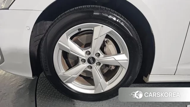 Audi A6 (C8) id 3713053 из Кореи 15