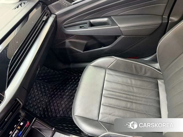 Volkswagen Passat id 4334945 из Китая 18