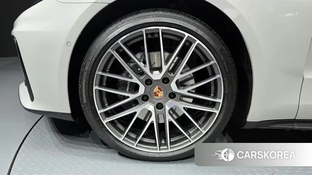 Porsche Panamera (976) id 3775898 из Кореи 15