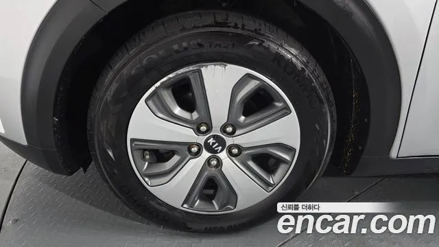 Kia Niro id 2855407 из Кореи 15