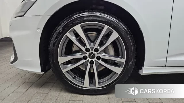 Audi A6 (C8) id 3776716 из Кореи 15