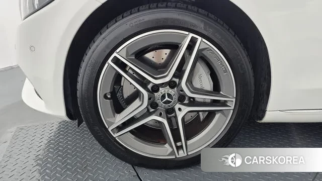 Mercedes-Benz C-Class W205 id 3248973 из Кореи 15