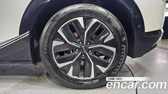 Kia EV6 id 2935481 из Кореи 15