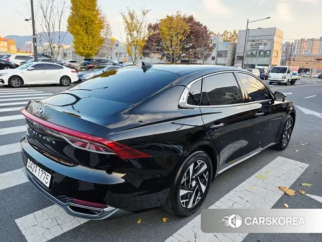 Hyundai The New Grandeur IG Hybrid id 3417476 из Кореи 15