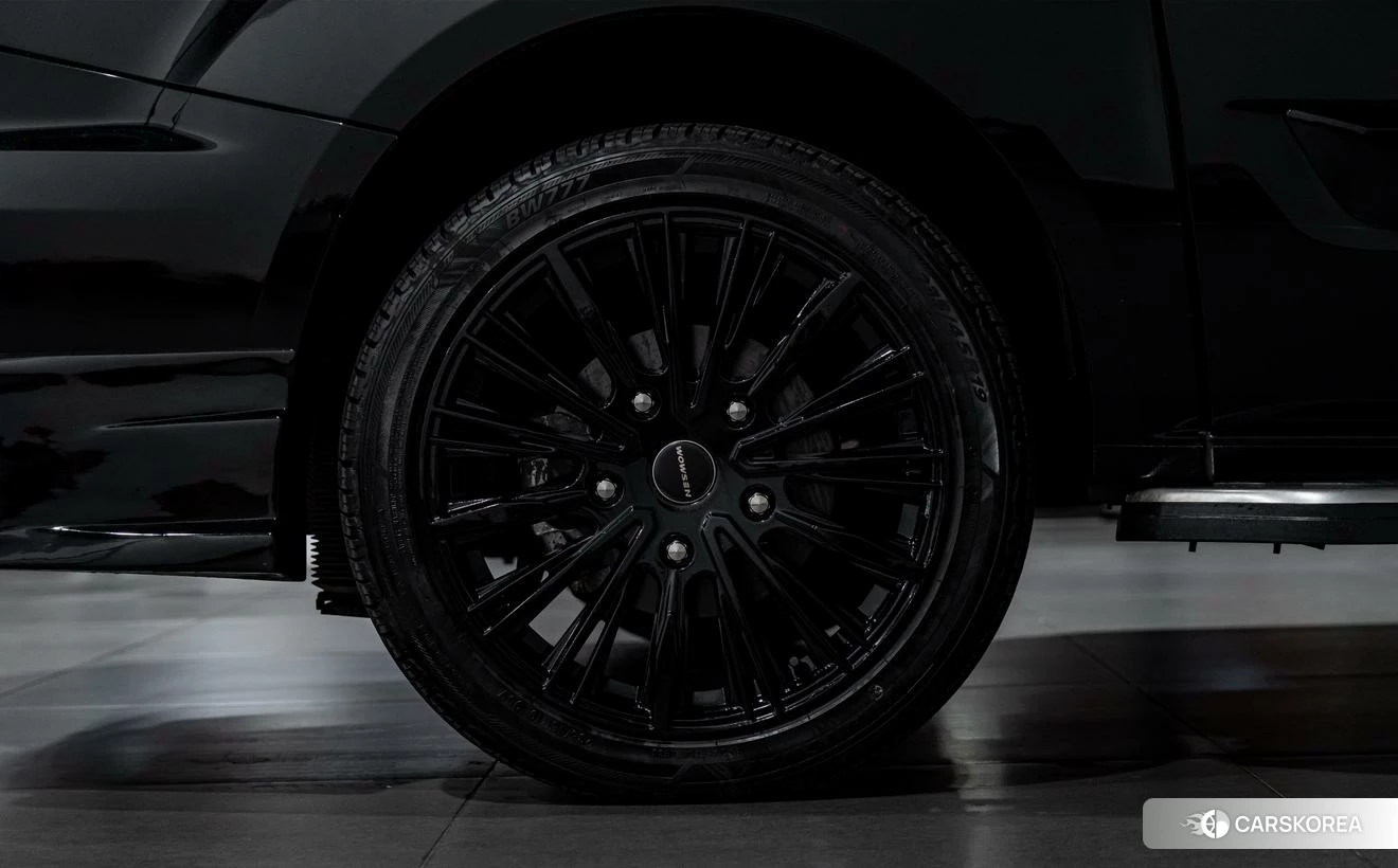 Ford Touruiou 2024 Черный из Китая, фото 6