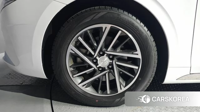 Hyundai The New Grandeur IG id 4893934 из Кореи 30