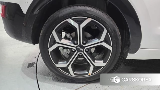 Kia Di Ol Nu Niro id 3896566 из Кореи 15