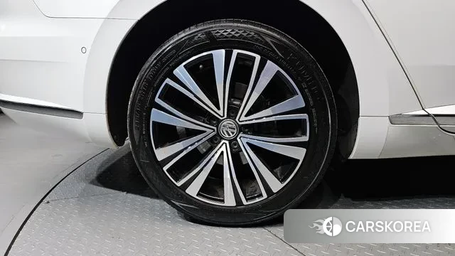 Volkswagen Arteon id 3772774 из Кореи 15