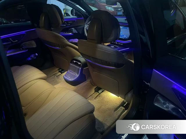 Mercedes-Benz E-class id 4235895 из Китая 5