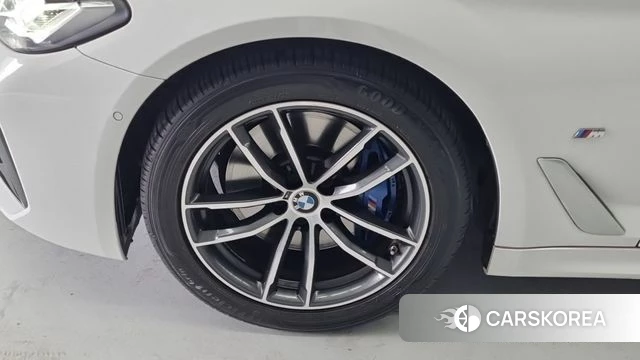 BMW 5 Series (G30) id 4541280 из Кореи 13