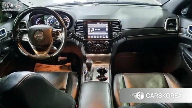 Jeep Grand Cherokee (WL) id 3819761 из Кореи 13