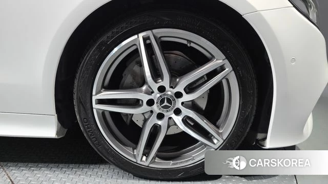 Mercedes-Benz E-Class W213 id 3829088 из Кореи 15