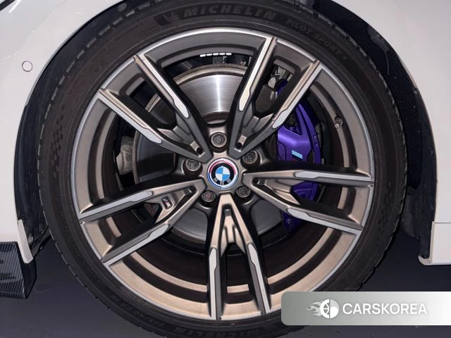 BMW 3 Series (G20) 2019 Белый из Кореи, фото 5