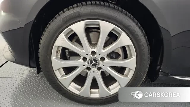 Mercedes-Benz E-Class W213 id 3302608 из Кореи 15