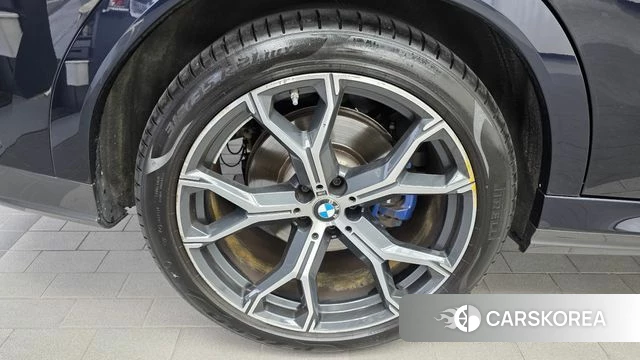 BMW X6 (G06) id 4585376 из Кореи 27
