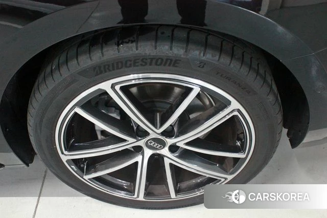 Audi A5 (B10) id 4487673 из Кореи 15