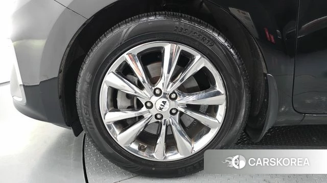 Kia The New Carnival id 4568425 из Кореи 15