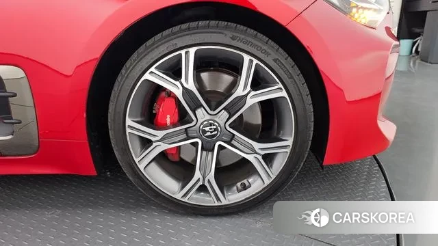 Kia Stinger id 3363251 из Кореи 15