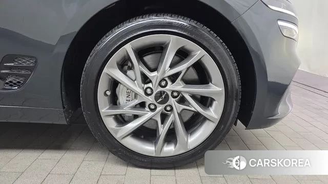 Genesis The New G70 id 3739906 из Кореи 15